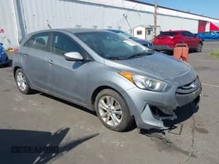 2015 Hyundai Elantra с VIN KMHD35LH6FU246118, выставлен на аукционе IAAI как лот 42425323 с пробегом Не указан миль и . История ставок и продаж доступна на DreamBid. Изображение 1.