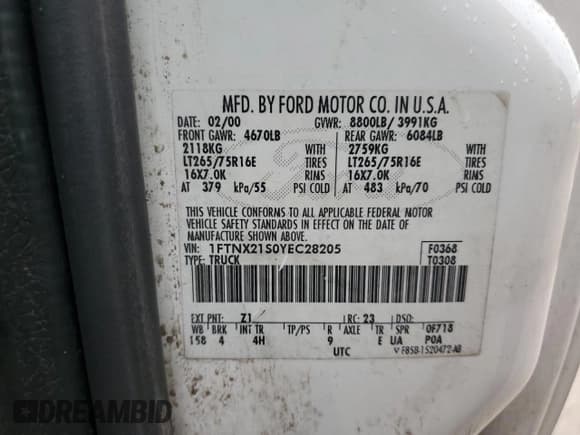 ✅ 2000 Ford F-250 XL • VIN: 1FTNX21S0YEC28205 • Lot: 86621835. Listed on Copart with 297,621 mi. Free auction sales archive from the USA and detailed vehicle history report at DreamBid. Image 12.