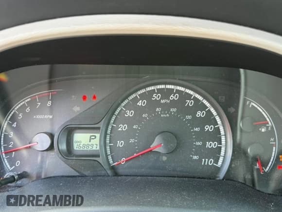 ✅ 2012 Toyota Sienna • VIN: 5TDZK3DC7CS249517 • Lot: 82555775. Listed on Copart with 168,897 mi. Free auction sales archive from the USA and detailed vehicle history report at DreamBid. Image 9.