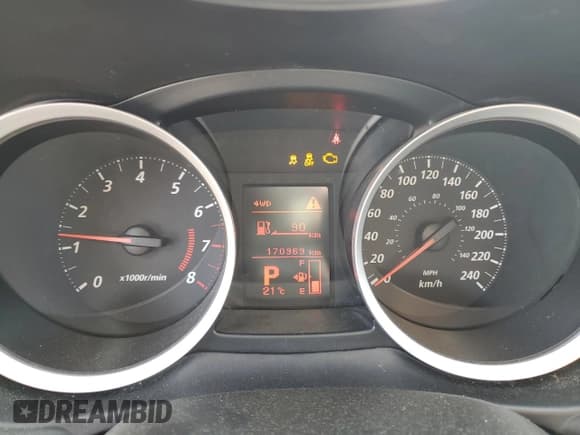 ✅ 2013 Mitsubishi Lancer SE • VIN: JA32V2FW3DU606830 • Lot: 68553885. Listed on Copart with 170,969 mi. Free auction sales archive from the USA and detailed vehicle history report at DreamBid. Image 9.