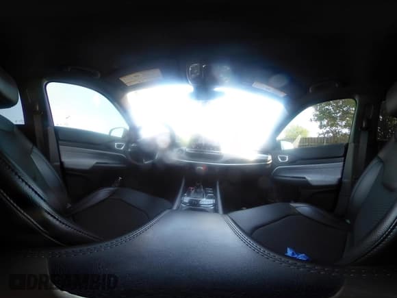 ✅ 2023 Jeep Compass Altitude • VIN: 3C4NJDBN1PT546242 • Лот: 42669864. Опубликован ранее на IAAI с пробегом 25 879 миль. Бесплатный доступ к архиву аукционных продаж из США и подробный отчёт об истории автомобиля на DreamBid. Изображение 19.