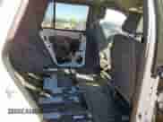 2021 Chevrolet Tahoe z VIN 1GBSCLED8MR297411, wystawiony jako Copart lot #85428525 z przebiegiem Nie podano mil oraz Czysty tytuł • Clean title. Historia ofert i sprzedaży dostępna na DreamBid. Obrazek 11.