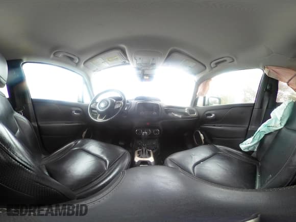 ✅ 2017 Jeep Renegade Limited • VIN: ZACCJBDB0HPE97445 • Лот: 40727251. Опубликован ранее на IAAI с пробегом 120 235 миль. Бесплатный доступ к архиву аукционных продаж из США и подробный отчёт об истории автомобиля на DreamBid. Изображение 18.