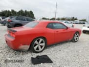 ✅ 2010 Dodge Challenger SRT-8 • VIN: 2B3CJ7DW6AH122510 • Lot: 81069504. Wystawiony na Copart z przebiegiem 108 494 mil. Bezpłatny archiwum sprzedaży aukcyjnych z USA i szczegółowy raport historii pojazdu na DreamBid. Zdjęcie 3.