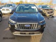 ✅ 2024 Ford Escape Platinum • VIN: 1FMCU9JA4RUA32450 • Lot: 43502843. Wystawiony na IAAI z przebiegiem 22 412 mil. Bezpłatny archiwum sprzedaży aukcyjnych z USA i szczegółowy raport historii pojazdu na DreamBid. Zdjęcie 13.