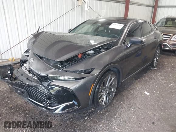 ✅ 2023 Toyota Crown XLE • VIN: JTDAAAAF2P3010838 • Lot: 42858385. Wystawiony na IAAI z przebiegiem 17 310 mil. Bezpłatny archiwum sprzedaży aukcyjnych z USA i szczegółowy raport historii pojazdu na DreamBid. Zdjęcie 17.