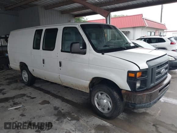 ✅ 2012 Ford Econoline Cargo Commercial • VIN: 1FTNS2EW4CDA01478 • Lot: 42306606. Wystawiony na IAAI z przebiegiem 213 597 mil. Bezpłatny archiwum sprzedaży aukcyjnych z USA i szczegółowy raport historii pojazdu na DreamBid. Zdjęcie 1.