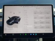 ✅ 2024 Tesla Model Y • VIN: 7SAYGDED2RF198566 • Lot: 43484528. Wystawiony na IAAI z przebiegiem 26 381 mil. Bezpłatny archiwum sprzedaży aukcyjnych z USA i szczegółowy raport historii pojazdu na DreamBid. Zdjęcie 7.