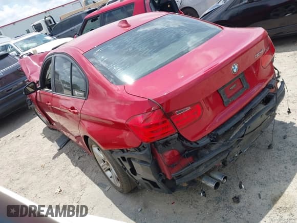 ✅ 2014 BMW 3 Series 328i • VIN: WBA3A5C56EF606046 • Lot: 42861799. Listed on IAAI with 92,687 mi. Free auction sales archive from the USA and detailed vehicle history report at DreamBid. Image 3.