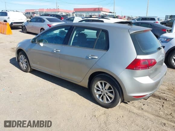 ✅ 2015 Volkswagen Golf TSI S • VIN: 3VW217AU2FM018468 • Lot: 43733390. Listed on IAAI with 118,487 mi. Free auction sales archive from the USA and detailed vehicle history report at DreamBid. Image 3.