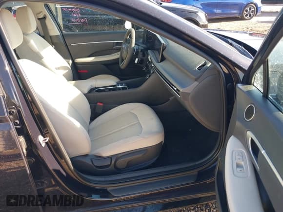 ✅ 2024 Hyundai Sonata SEL • VIN: KMHL64JA0RA386755 • Лот: 43622132. Опубликован ранее на IAAI с пробегом 34 480 миль. Бесплатный доступ к архиву аукционных продаж из США и подробный отчёт об истории автомобиля на DreamBid. Изображение 5.