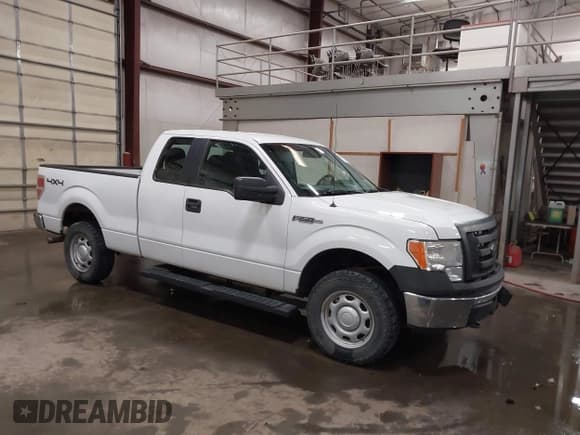 ✅ 2012 Ford F-150 XL • VIN: 1FTFX1EF7CKE39424 • Лот: 42207189. Опубликован ранее на IAAI с пробегом 179 434 миль. Бесплатный доступ к архиву аукционных продаж из США и подробный отчёт об истории автомобиля на DreamBid. Изображение 1.