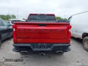 ✅ 2021 Chevrolet Silverado 1500 LT Trail Boss • VIN: 1GCPYFEL7MZ168474 • Lot: 42351427. Wystawiony na IAAI z przebiegiem 103 836 mil. Bezpłatny archiwum sprzedaży aukcyjnych z USA i szczegółowy raport historii pojazdu na DreamBid. Zdjęcie 17.