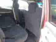 2001 Chevrolet Tahoe LT z VIN 1GNEK13T01R220304, wystawiony jako IAAI lot #42322561 z przebiegiem 139 197 mil mil oraz . Historia ofert i sprzedaży dostępna na DreamBid. Obrazek 8.