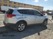 ✅ 2014 Toyota RAV4 XLE • VIN: JTMWFREVXEJ019769 • Лот: 84882525. Опубликован ранее на Copart с пробегом 154 572 миль. Бесплатный доступ к архиву аукционных продаж из США и подробный отчёт об истории автомобиля на DreamBid. Изображение 3.