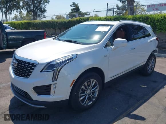 ✅ 2021 Cadillac XT5 FWD Premium Luxury • VIN: 1GYKNCRS0MZ163677 • Lot: 43196151. Wystawiony na IAAI z przebiegiem 33 031 mil. Bezpłatny archiwum sprzedaży aukcyjnych z USA i szczegółowy raport historii pojazdu na DreamBid. Zdjęcie 18.