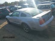 ✅ 2006 Ford Mustang Standard • VIN: 1ZVFT80N765250551 • Lot: 43380842. Listed on IAAI with 221,230 mi. Free auction sales archive from the USA and detailed vehicle history report at DreamBid. Image 3.