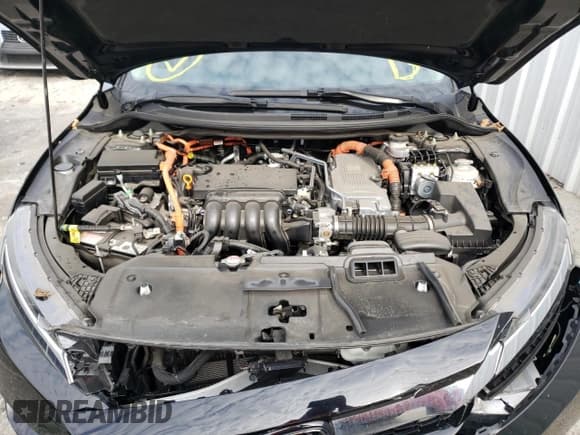 ✅ 2019 Honda Clarity • VIN: JHMZC5F17KC004588 • Lot: 71161502. Wystawiony na Copart z przebiegiem 19 853 mil. Bezpłatny archiwum sprzedaży aukcyjnych z USA i szczegółowy raport historii pojazdu na DreamBid. Zdjęcie 11.