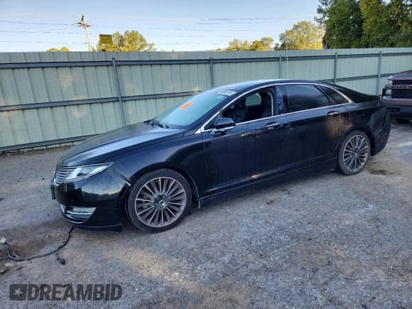 ✅ 2014 Lincoln MKZ • VIN: 3LN6L2G95ER818473 • Lot: 90846745. Wystawiony na Copart z przebiegiem 256 232 mil. Bezpłatny archiwum sprzedaży aukcyjnych z USA i szczegółowy raport historii pojazdu na DreamBid. Zdjęcie 1.