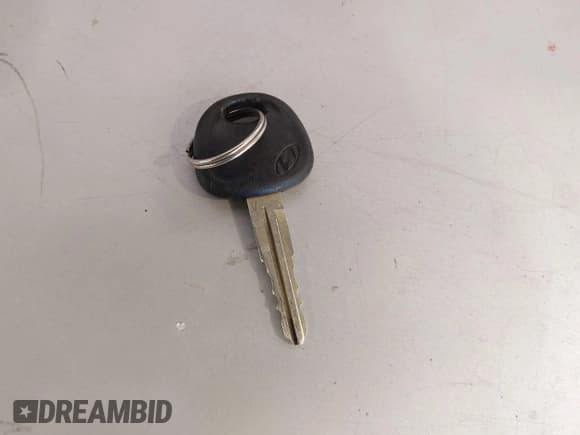 ✅ 2010 Hyundai Accent GLS • VIN: KMHCN4AC0AU423407 • Лот: 42428621. Опубликован ранее на IAAI с пробегом 132 654 миль. Бесплатный доступ к архиву аукционных продаж из США и подробный отчёт об истории автомобиля на DreamBid. Изображение 11.