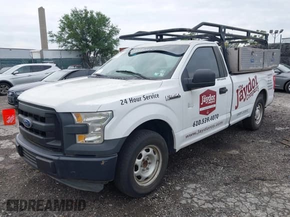 ✅ 2015 Ford F-150 XL • VIN: 1FTMF1C83FKE31694 • Лот: 42718841. Опубликован ранее на IAAI с пробегом 205 975 миль. Бесплатный доступ к архиву аукционных продаж из США и подробный отчёт об истории автомобиля на DreamBid. Изображение 2.