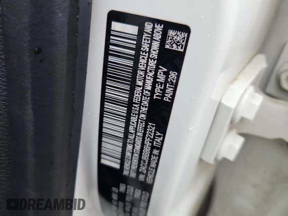 ✅ 2017 Jeep Renegade Latitude • VIN: ZACCJBBB6HPF22321 • Lot: 90799125. Listed on Copart with 101,455 mi. Free auction sales archive from the USA and detailed vehicle history report at DreamBid. Image 13.