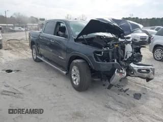✅ 2021 Ram 1500 Laramie • VIN: 1C6SRFJT6MN666399 • Lot: 41683840. Wystawiony na IAAI z przebiegiem 29 111 mil. Bezpłatny archiwum sprzedaży aukcyjnych z USA i szczegółowy raport historii pojazdu na DreamBid. Zdjęcie 1.