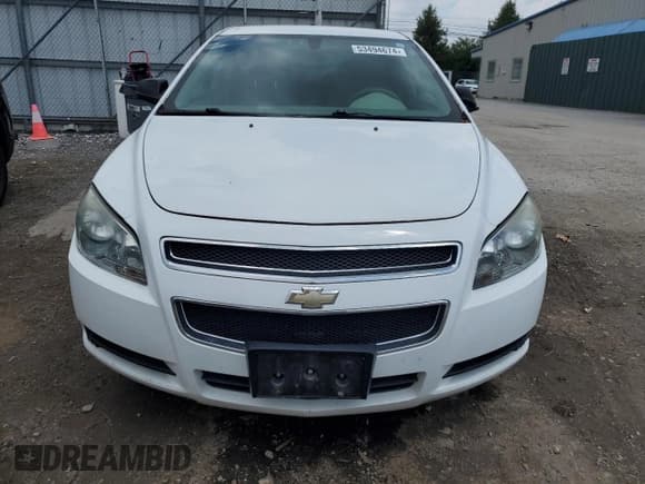 ✅ 2010 Chevrolet Malibu 1LS • VIN: 1G1ZB5EB7A4105422 • Lot: 53494674. Listed on Copart with 161,813 mi. Free auction sales archive from the USA and detailed vehicle history report at DreamBid. Image 5.