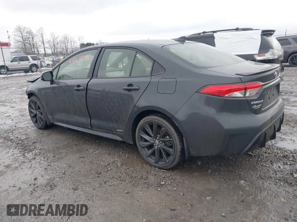 ✅ 2024 Toyota Corolla Hybrid LE • VIN: JTDBDMHE5R3009941 • Lot: 41569284. Listed on IAAI with 13,551 mi. Free auction sales archive from the USA and detailed vehicle history report at DreamBid. Image 3.