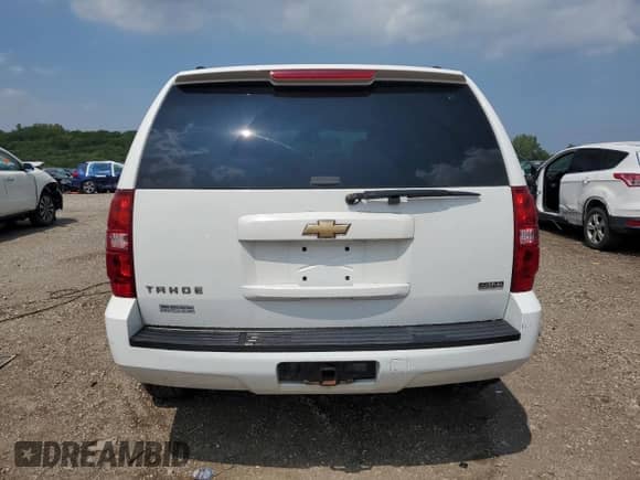 2007 Chevrolet Tahoe LTZ с VIN 1GNFK13097J255473, выставлен на аукционе Copart как лот 68166135 с пробегом 168 573 миль миль и Списание • Salvage title. История ставок и продаж доступна на DreamBid. Изображение 6.