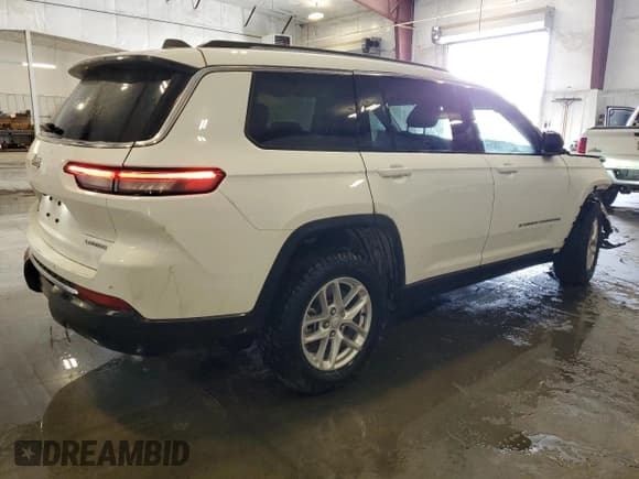 ✅ 2021 Jeep Grand Cherokee Laredo • VIN: 1C4RJKAG9M8154905 • Lot: 61037575. Listed on Copart with 45,267 mi. Free auction sales archive from the USA and detailed vehicle history report at DreamBid. Image 3.