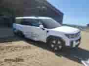 ✅ 2025 Hyundai Santa Fe SEL • VIN: 5NMP24G15SH022755 • Лот: 47067415. Размещён на Copart с пробегом 9 772 миль миль. Получите бесплатный доступ к архиву аукционных продаж из США и посмотрите подробный отчёт об истории автомобиля на DreamBid. Изображение 4.