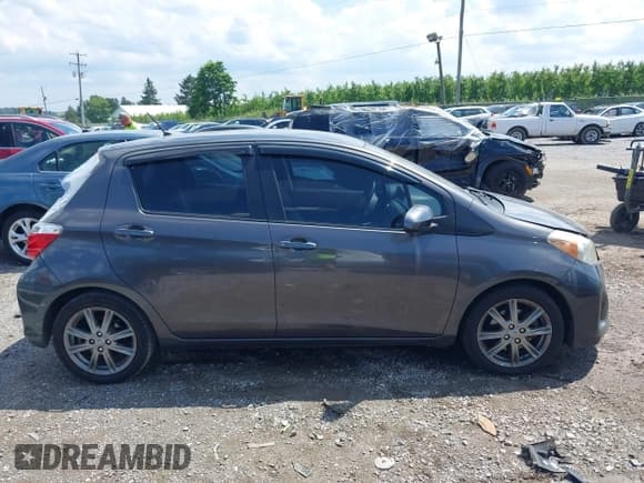 ✅ 2012 Toyota Yaris L • VIN: JTDKTUD33CD534442 • Lot: 42647450. Listed on IAAI with 70,179 mi. Free auction sales archive from the USA and detailed vehicle history report at DreamBid. Image 13.