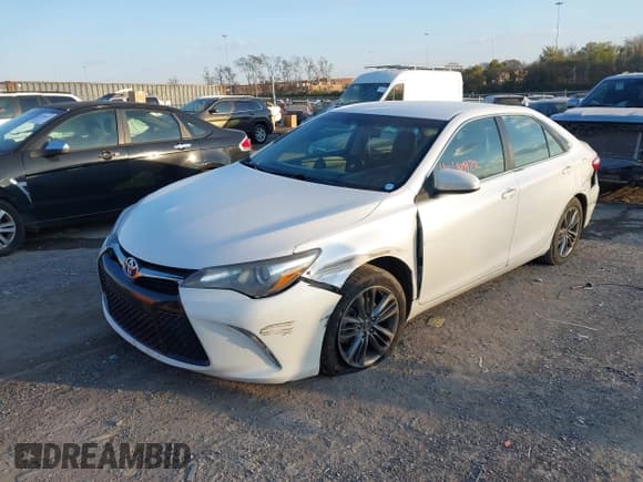 ✅ 2015 Toyota Camry SE • VIN: 4T1BF1FK4FU491630 • Лот: 43680972. Опубликован ранее на IAAI с пробегом 172 533 миль. Бесплатный доступ к архиву аукционных продаж из США и подробный отчёт об истории автомобиля на DreamBid. Изображение 17.
