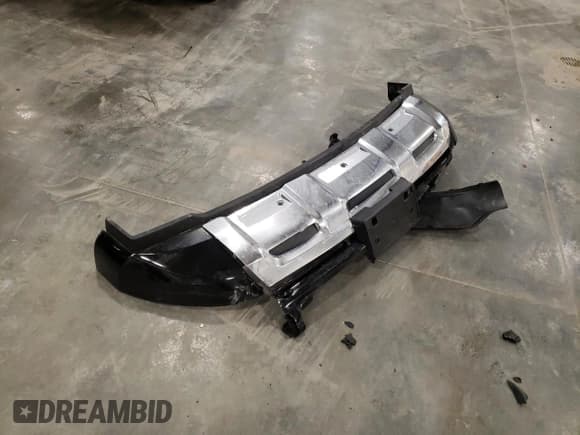 ✅ 2023 Jeep Wagoneer Series III • VIN: 1C4SJSDP0PS503082 • Лот: 77155824. Опубликован ранее на Copart с пробегом 21 774 миль. Бесплатный доступ к архиву аукционных продаж из США и подробный отчёт об истории автомобиля на DreamBid. Изображение 13.