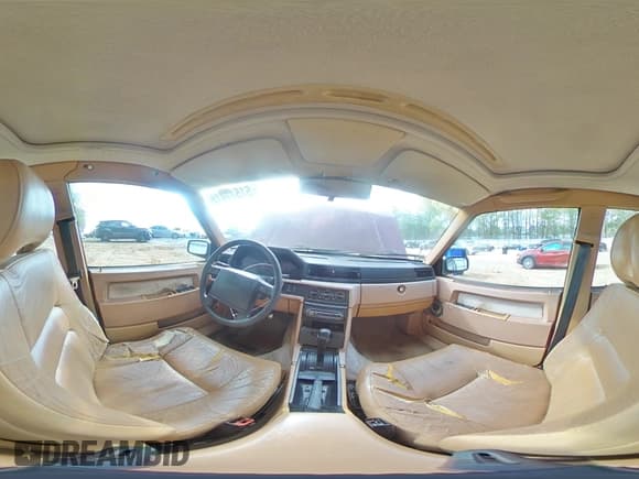 ✅ 1995 Volvo 900 • VIN: YV1JS8313S1211136 • Lot: 51517415. Wystawiony na Copart z przebiegiem 238 288 mil. Bezpłatny archiwum sprzedaży aukcyjnych z USA i szczegółowy raport historii pojazdu na DreamBid. Zdjęcie 13.