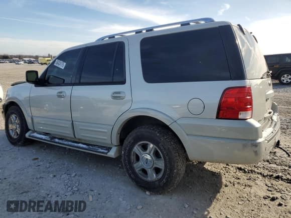 ✅ 2006 Ford Expedition Limited • VIN: 1FMFU20586LA62500 • Lot: 50424175. Wystawiony na Copart z przebiegiem Nie podano. Bezpłatny archiwum sprzedaży aukcyjnych z USA i szczegółowy raport historii pojazdu na DreamBid. Zdjęcie 2.