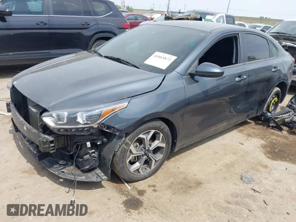 ✅ 2019 Kia Forte LXS • VIN: 3KPF24AD5KE136406 • Lot: 41865872. Listed on IAAI with 32,002 mi. Free auction sales archive from the USA and detailed vehicle history report at DreamBid. Image 2.