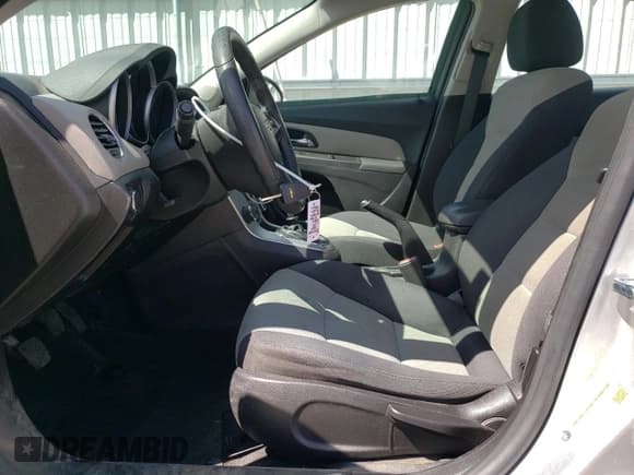 ✅ 2016 Chevrolet Cruze LS • VIN: 1G1PB5SH8G7198877 • Lot: 51341985. Listed on Copart with 82,169 mi. Free auction sales archive from the USA and detailed vehicle history report at DreamBid. Image 7.