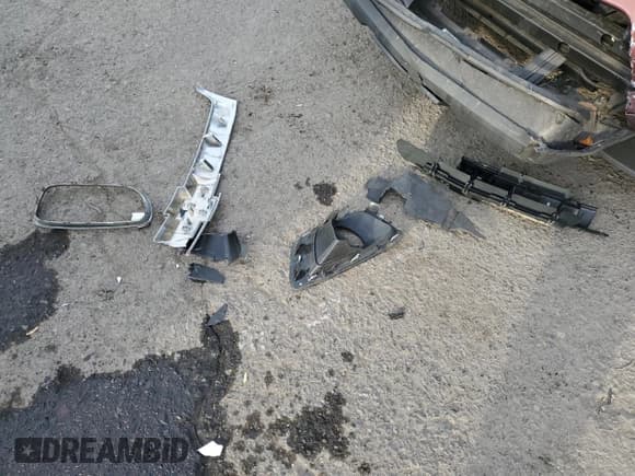 ✅ 2020 Chevrolet Colorado 2WD Work Truck • VIN: 1GCHSBEA8L1133548 • Лот: 76348214. Опубликован ранее на Copart с пробегом 46 759 миль. Бесплатный доступ к архиву аукционных продаж из США и подробный отчёт об истории автомобиля на DreamBid. Изображение 12.