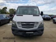 ✅ 2015 Freightliner Sprinter • VIN: WDRPE7DC4FP140811 • Lot: 85760585. Wystawiony na Copart z przebiegiem 414 120 mil. Bezpłatny archiwum sprzedaży aukcyjnych z USA i szczegółowy raport historii pojazdu na DreamBid. Zdjęcie 5.