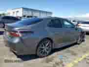2022 Toyota Camry Hybrid SE z VIN 4T1G31AK9NU588178, wystawiony jako Copart lot #81689865 z przebiegiem 118 270 mil mil oraz Szkoda całkowita • Salvage title. Historia ofert i sprzedaży dostępna na DreamBid. Obrazek 3.