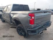 ✅ 2019 Chevrolet Silverado 1500 LT Trail Boss • VIN: 3GCPYFED8KG241132 • Лот: 42441860. Опубликован ранее на IAAI с пробегом 107 023 миль. Бесплатный доступ к архиву аукционных продаж из США и подробный отчёт об истории автомобиля на DreamBid. Изображение 3.