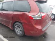 ✅ 2019 Toyota Sienna Limited • VIN: 5TDYZ3DC3KS999695 • Lot: 43572648. Wystawiony na IAAI z przebiegiem 247 498 mil. Bezpłatny archiwum sprzedaży aukcyjnych z USA i szczegółowy raport historii pojazdu na DreamBid. Zdjęcie 19.
