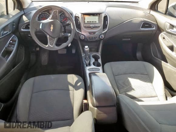 ✅ 2018 Chevrolet Cruze LT • VIN: 1G1BE5SM7J7156139 • Lot: 89448265. Wystawiony na Copart z przebiegiem 144 059 mil. Bezpłatny archiwum sprzedaży aukcyjnych z USA i szczegółowy raport historii pojazdu na DreamBid. Zdjęcie 8.