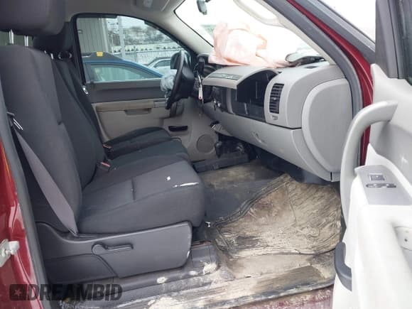 ✅ 2013 Chevrolet Silverado 2500HD Work Truck • VIN: 1GC0KVCG6DZ197323 • Lot: 41617357. Listed on IAAI with 11,243 mi. Free auction sales archive from the USA and detailed vehicle history report at DreamBid. Image 5.