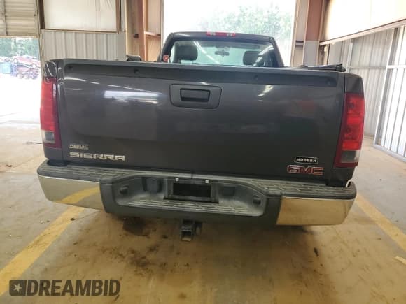 ✅ 2010 GMC Sierra 1500 • VIN: 1GTPCTE0XAZ182867 • Lot: 61749345. Wystawiony na Copart z przebiegiem 189 717 mil. Bezpłatny archiwum sprzedaży aukcyjnych z USA i szczegółowy raport historii pojazdu na DreamBid. Zdjęcie 6.