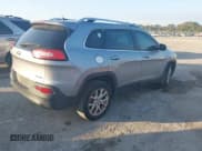 ✅ 2014 Jeep Cherokee Latitude • VIN: 1C4PJLCB5EW225657 • Lot: 43714635. Wystawiony na IAAI z przebiegiem 198 486 mil. Bezpłatny archiwum sprzedaży aukcyjnych z USA i szczegółowy raport historii pojazdu na DreamBid. Zdjęcie 4.