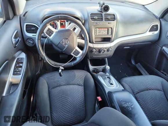 ✅ 2016 Dodge Journey Crossroad • VIN: 3C4PDCGG6GT226337 • Lot: 90490545. Listed on Copart with 175,635 mi. Free auction sales archive from the USA and detailed vehicle history report at DreamBid. Image 8.