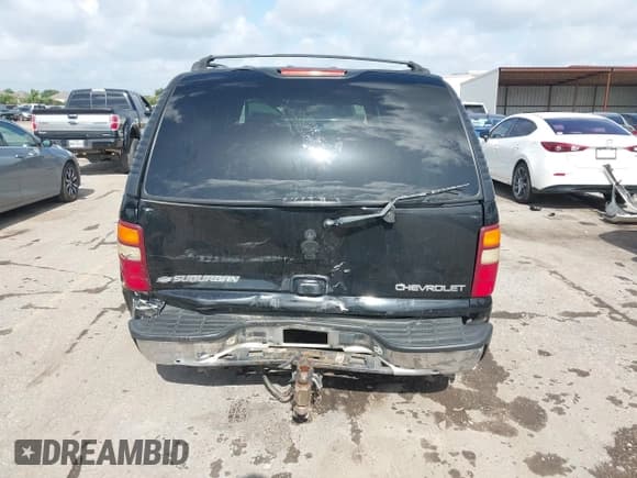 ✅ 2003 Chevrolet Suburban LT • VIN: 3GNFK16Z23G105100 • Лот: 42517356. Опубликован ранее на IAAI с пробегом 234 866 миль. Бесплатный доступ к архиву аукционных продаж из США и подробный отчёт об истории автомобиля на DreamBid. Изображение 16.